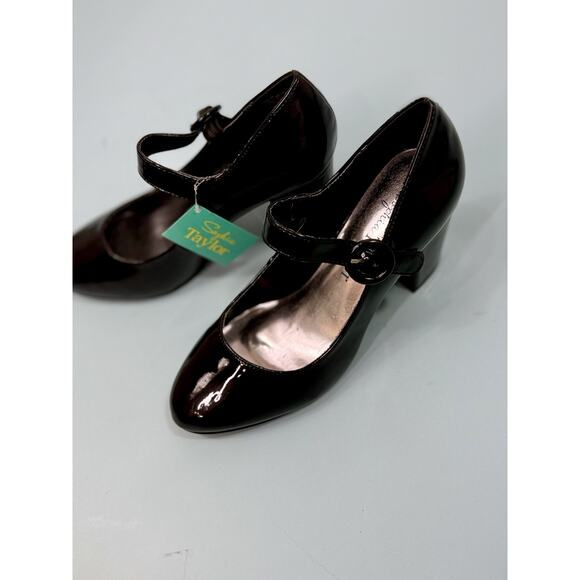 Sophie Taylor patent leather Mary Jane’s - Picture 8 of 10